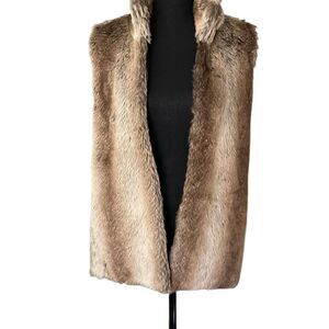 89th & Madison Vegan Fur/Knitted Vest